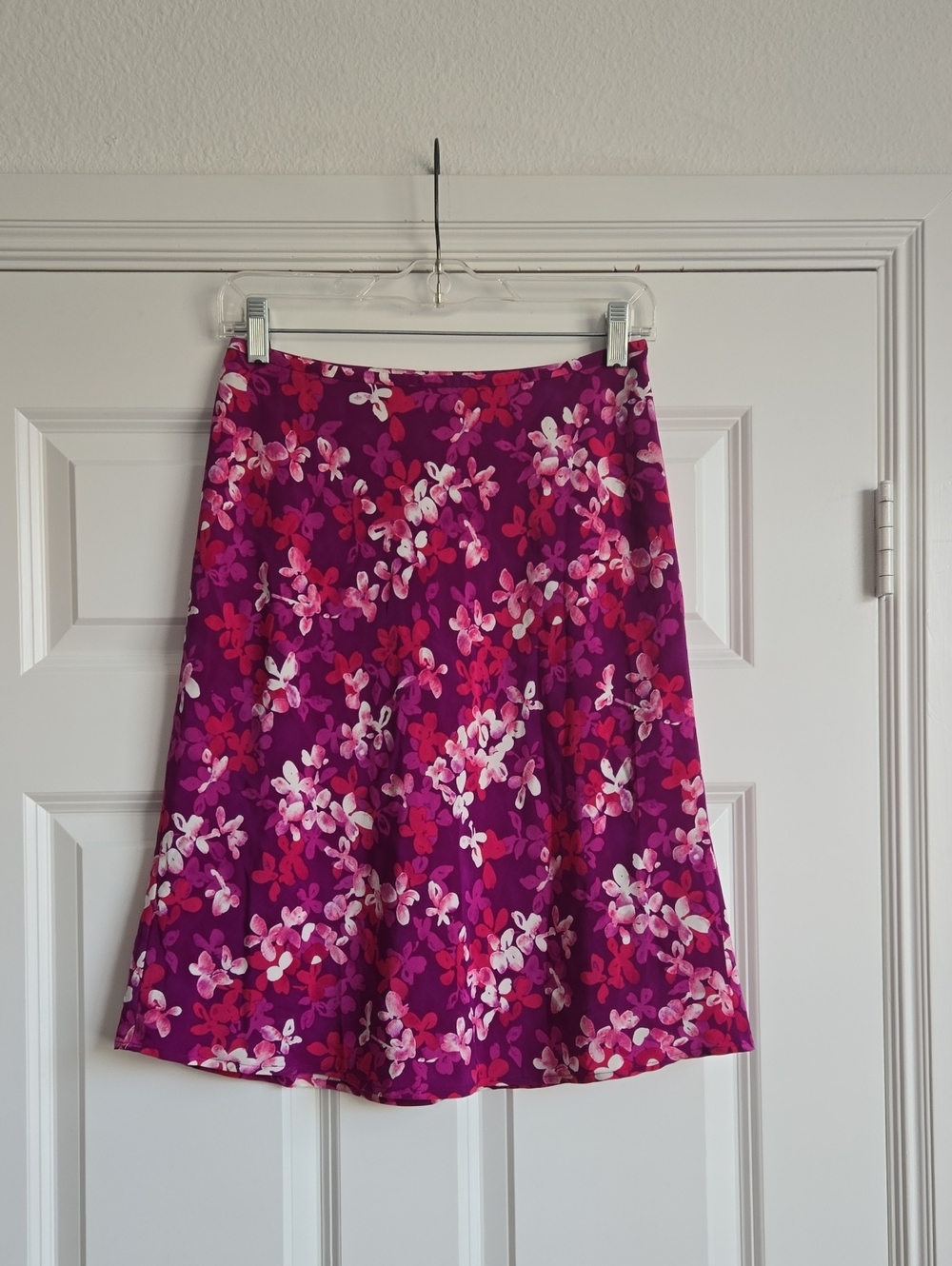 Ann Taylor pure silk skirt